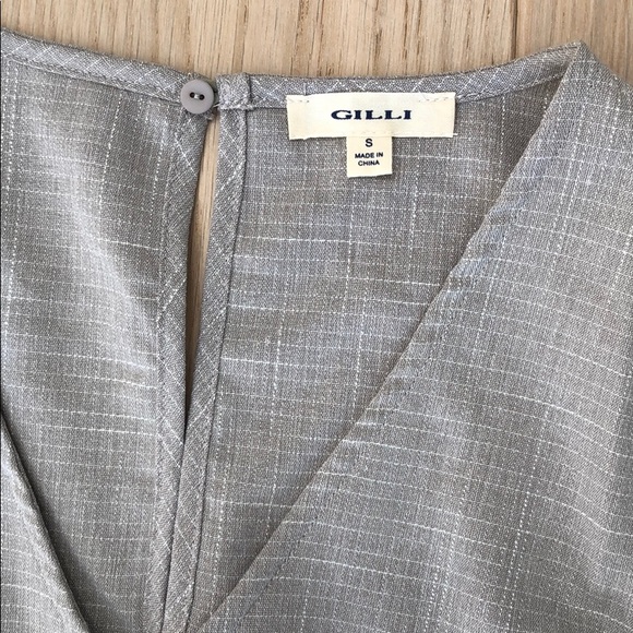 Grey romper - Picture 2 of 8